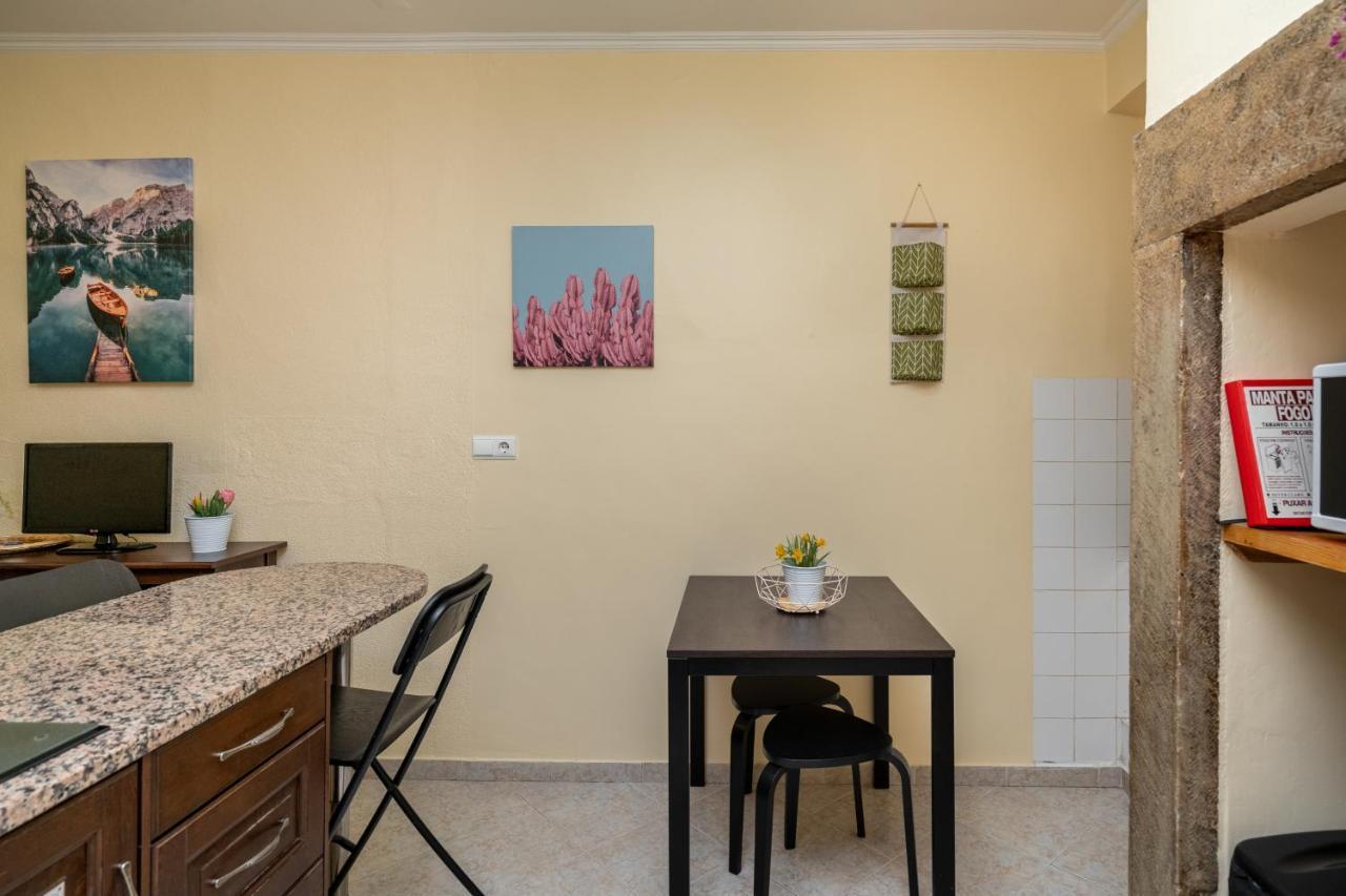 Cozy One Bedroom Apt In Historic Location - Carmo Lizbona Zewnętrze zdjęcie