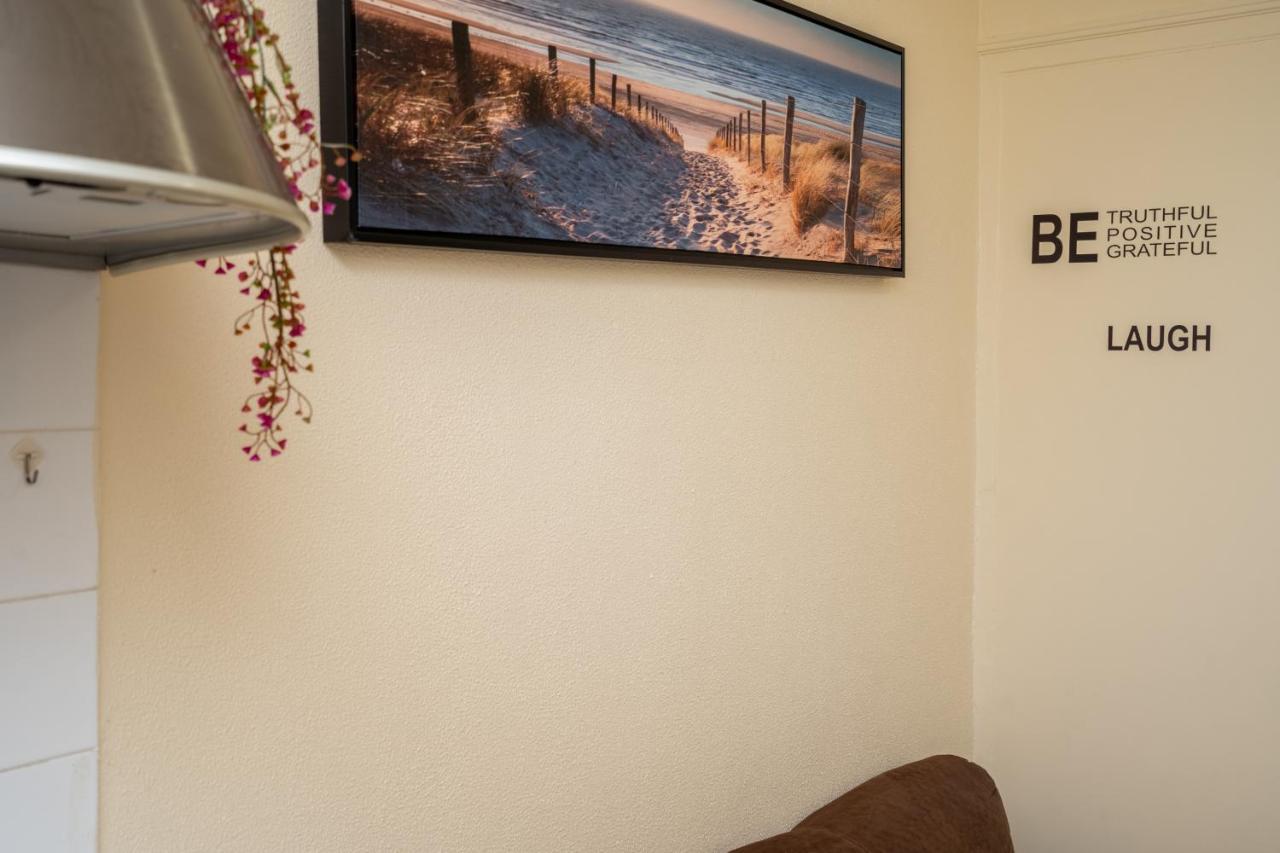 Cozy One Bedroom Apt In Historic Location - Carmo Lizbona Zewnętrze zdjęcie